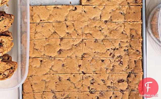 Barrette di biscotti con gocce di cioccolato