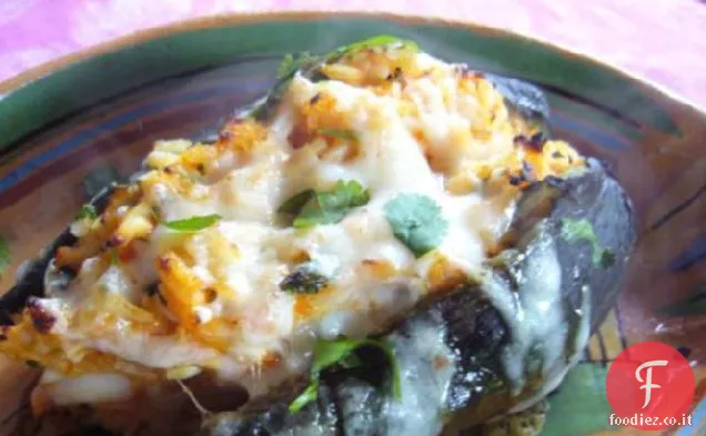 Poblanos Ripieni di Cheddar e pollo
