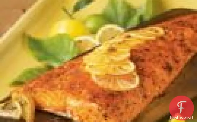 Salmone al cedro con burro di limone stagionato