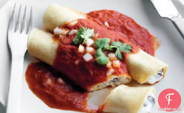 Enchiladas di fagioli e formaggio