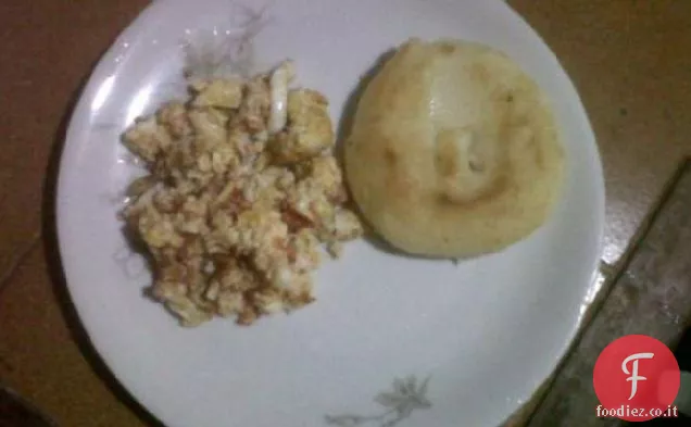 Uova strapazzate salate di Johnd (Huevos Pericos)