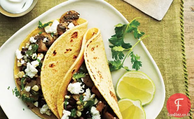 Tacos di funghi, mais e Poblano