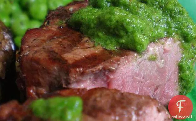 Filetto di manzo argentino con tavole di quercia e salsa Chimichurri