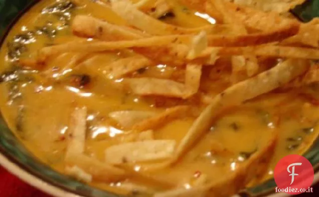 Incredibile zuppa di tortilla di pollo