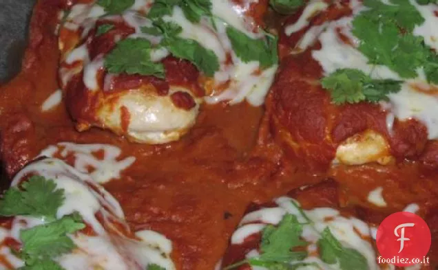 Pollo bollito in salsa rossa Cile