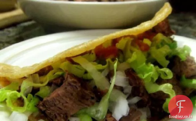 Tacos di bistecca al fianco messicano