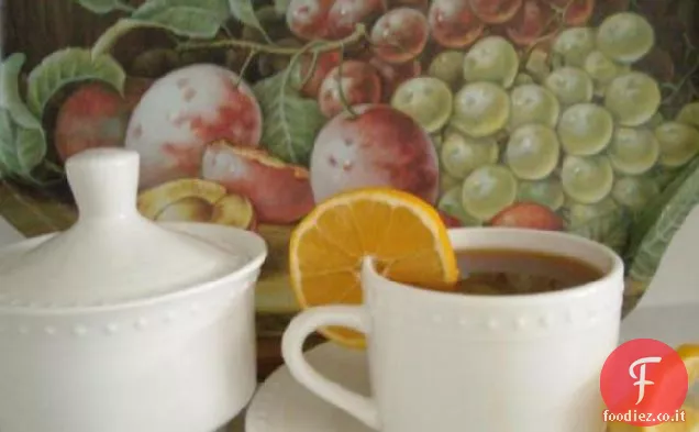Tè caldo speziato
