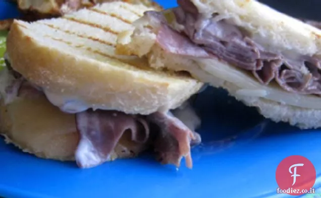 Panini di Roast Beef al peperoncino verde