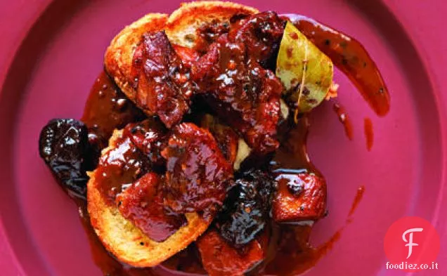 Carne di maiale e prugne