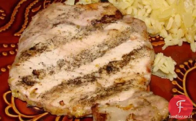 Braciole di maiale alla griglia al limone