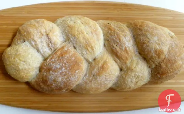 Cottura del pane: tre impasti intrecciati in una pagnotta