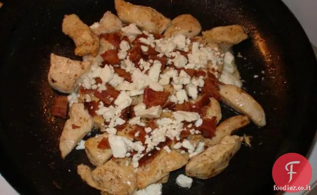 Frittata di pancetta e hash Browns a faccia aperta