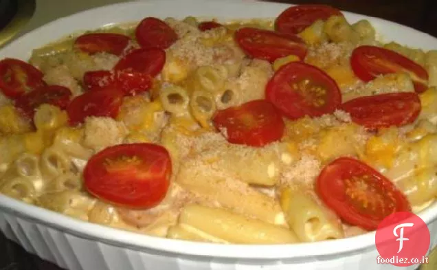 Maccheroni fatti in casa di mamma Formaggio con pancetta