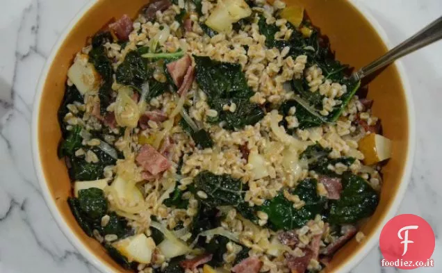 Farro e Cavolo Nero con Pere arrosto e Pancetta di tacchino