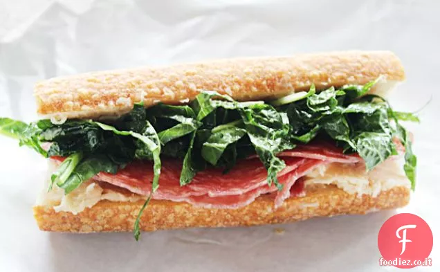 Make-Ahead Salame Sub con fagioli bianchi Diffusione e cavolo-Slaw