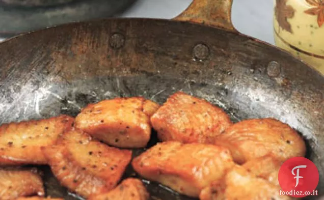 Pesce in stile bengalese al curry di yogurt