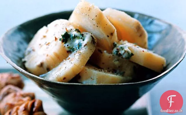 Batata arrostita in frassino con burro di cumino al lime