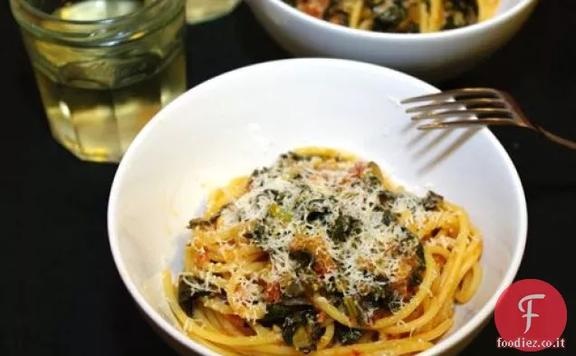 Carne Lite: Spaghetti con cavolo brasato di pomodoro