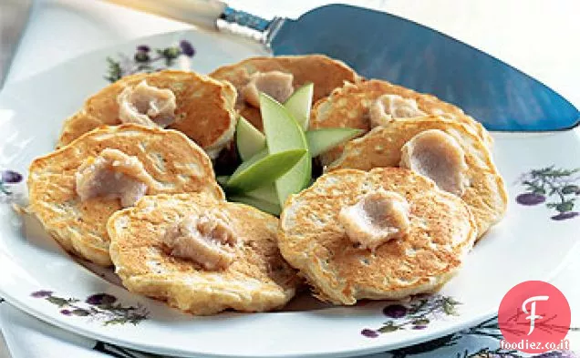 Frittelle di mele con burro di cannella