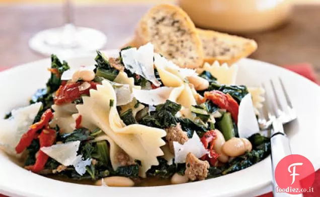 Farfalle con Salsiccia, Fagioli Cannellini e Cavolo Nero
