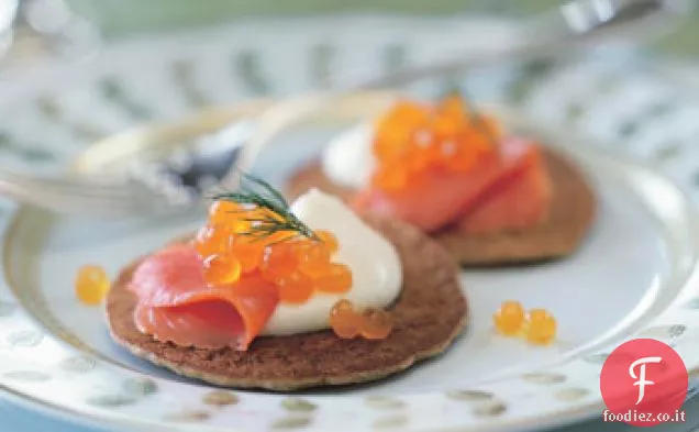 Blinis di grano saraceno con Salmone affumicato e Crème Fraîche