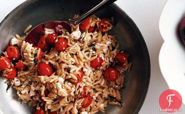 Orzo con Feta, pomodori e aneto