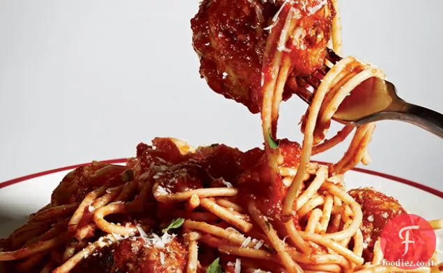 Spaghetti e Polpette all'Amatriciana