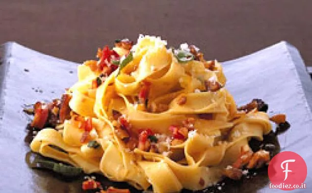 Tagliatelle con Castagne, Pancetta e Salvia