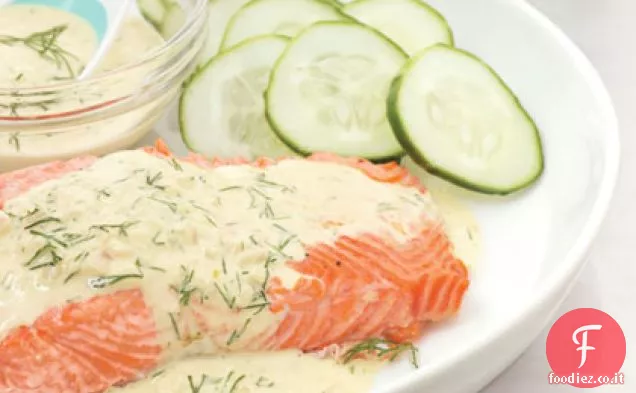 Salmone con salsa di aneto di Digione