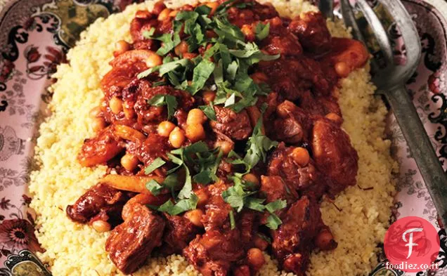 Tagine di Agnello con Ceci e Albicocche