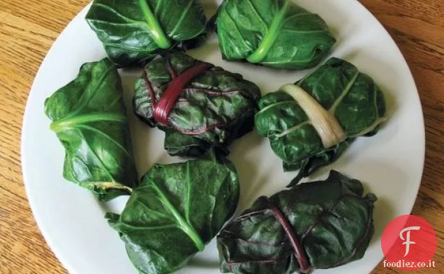 Chard-o Collard-Avvolto Polenta-Cile Tamale Confezioni da ' Cuore del piatto