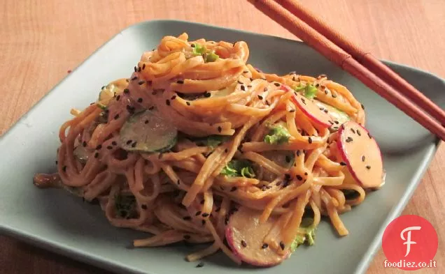 Insalata piccante Vegan Dragon Noodle