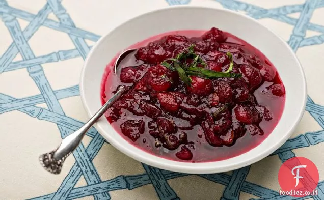 Tabella del Ringraziamento: Ricetta salsa di mirtilli basilico