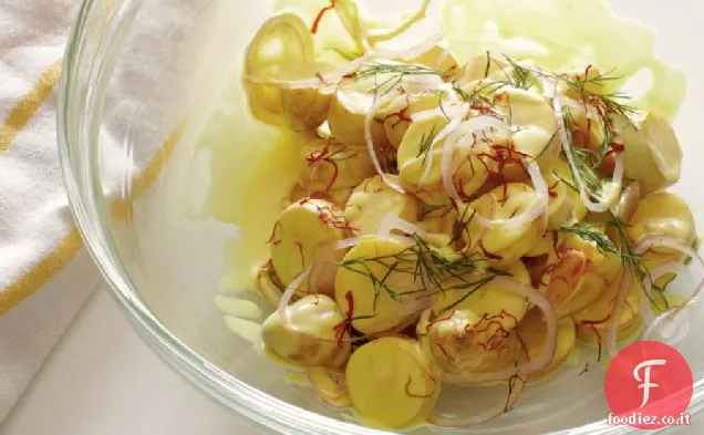 Insalata di patate Fingerling con aneto e limone-Zafferano Vinaigrette Ricetta