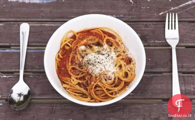 Spaghetti Junction: gli spaghetti da 4 4 che hanno un sapore quasi buono come gli spaghetti da Roy 24 di Roy Choi 'L. A. Son