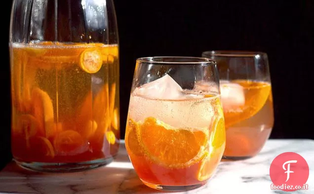 Sangria di agrumi frizzante e speziata