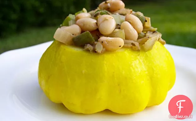 Patty Pan Squash farcito con Cajun fagioli bianchi