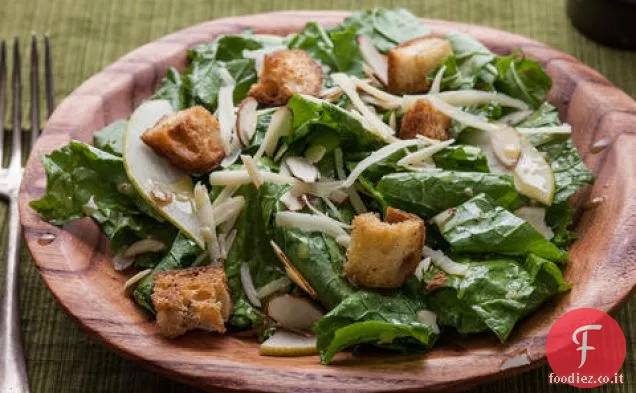 Insalata di senape con condimento di acciughe