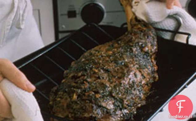 Coscia di agnello in crosta di erbe