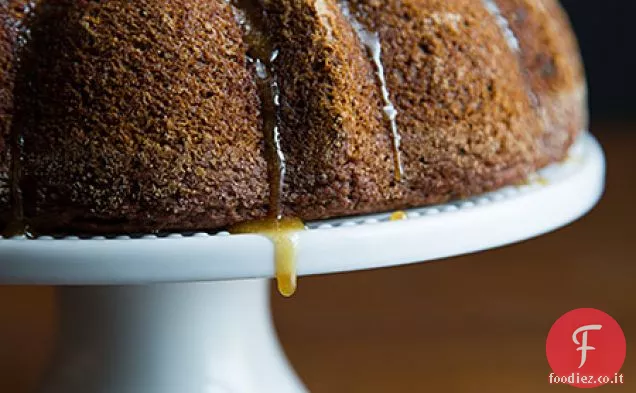 Torta di mele allo zenzero con glassa di acero