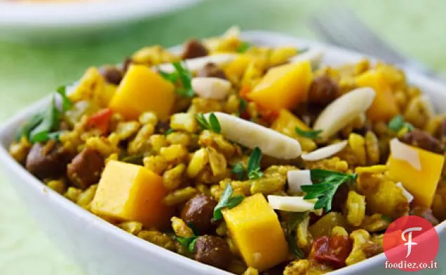 Insalata di riso al curry con ceci neri e Mango