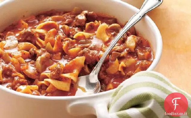 Impertinente carne macinata e tagliatelle