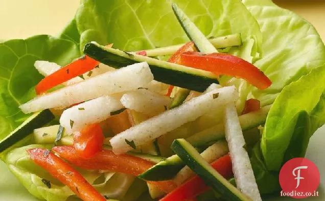 Insalata di Jicama, Zucchine e peperoni rossi