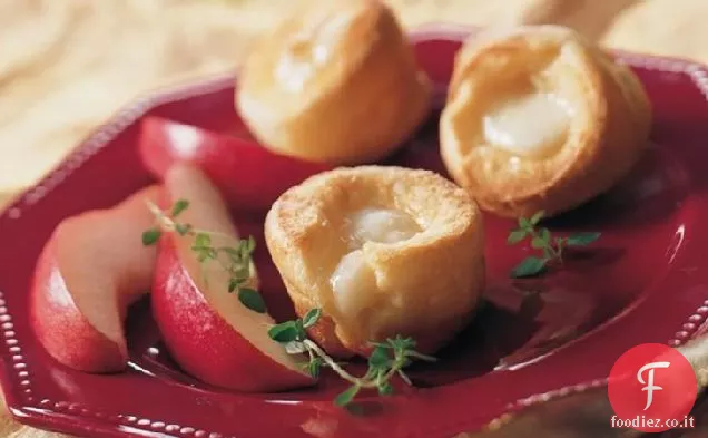 Fireside Popovers con Brie
