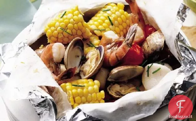 Confezioni di pesce alla griglia con burro di Limone ed erba cipollina
