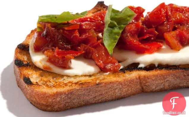 Bruschetta di Pomodoro Arrosto e Mozzarella fresca