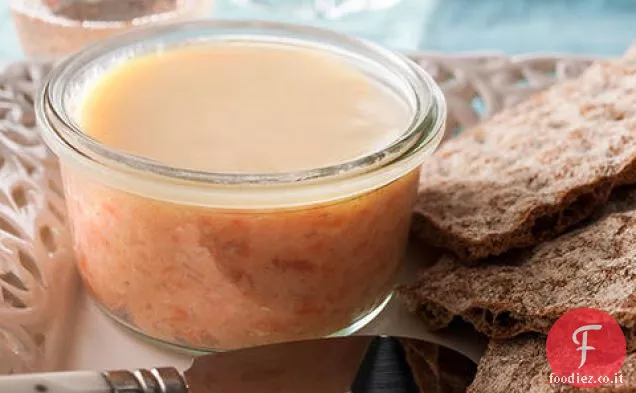 Rillettes di salmone affumicato e al vapore