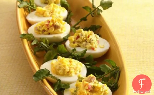 Uova alla diavola con un calcio