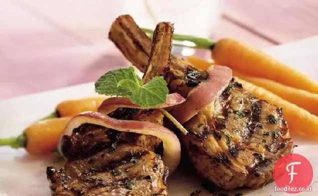 Costolette di agnello alla menta e vino alla griglia