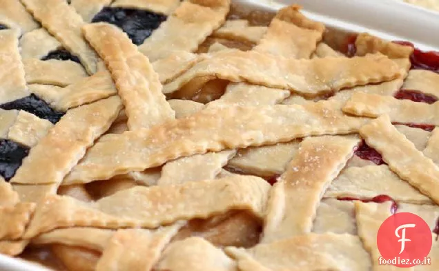 Tre-in-One di frutta Patch Pot Pie